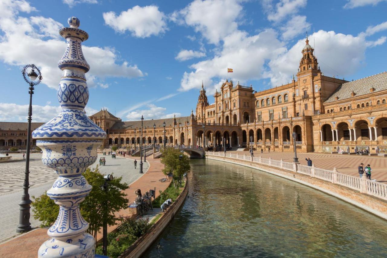 Plaza de España Deluxe Suites Sevilla Exterior foto